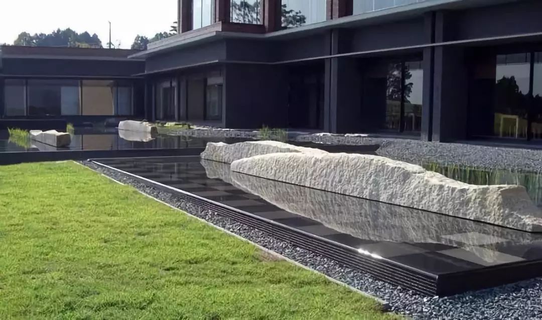 庭院景观石的风水与艺术